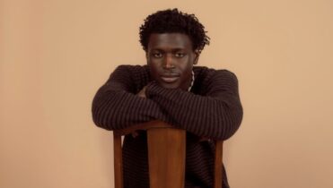 Quién es Mon Rovîa