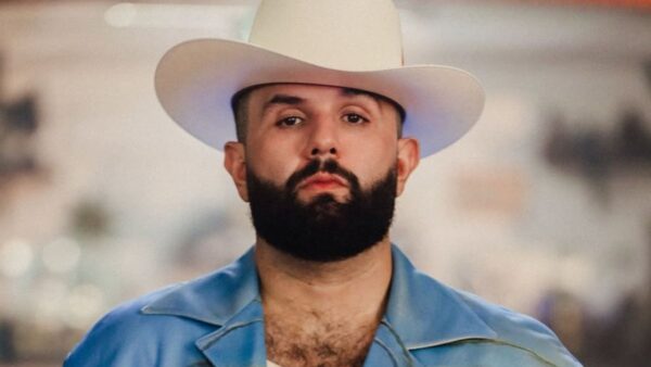 Carin León se enferma de dengue