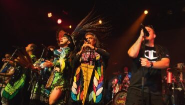 A qué hora termina el Los Askis en el Auditorio Nacional hoy 18 de enero