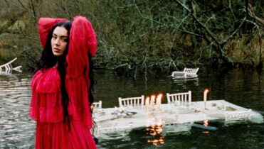 'Dying for you' de Charli XCX