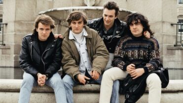 Hombres G en concierto en el Auditorio Nacional