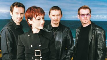 Letra y traducción al español de Linger de The Cranberries