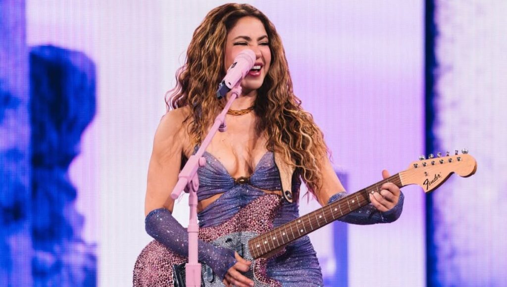 concierto de shakira en el zocalo de la cdmx