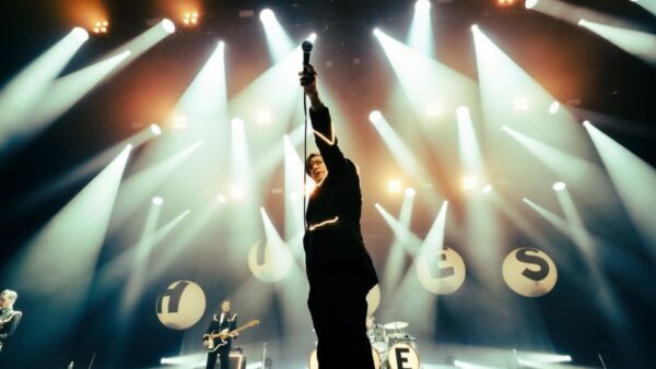 A qué hora inicia The Hives en el Teatro Metorpólitan