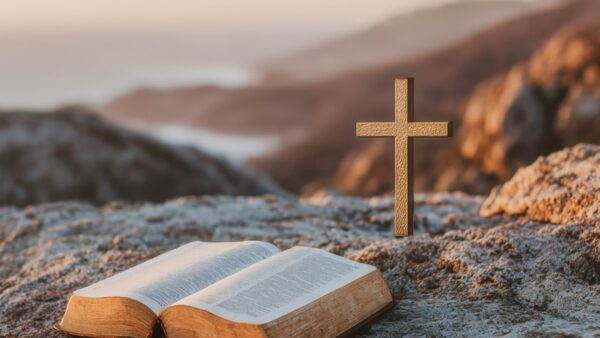 Qué canciones se cantan en el Vía Crucis