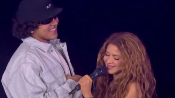 'Algo tú' de Shakira ft. Beéle