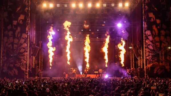 Firma de autógrafos en el Vive Latino 2026