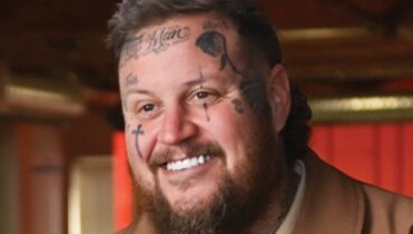 Jelly Roll y Carin León protagonizan la canción del Mundial FIFA 2026