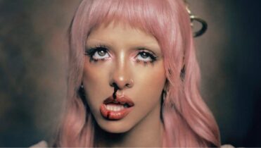 'THE VATICAN' de Melanie Martínez