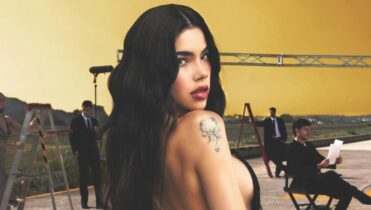 Letra de la canción Boys de Kenia Os