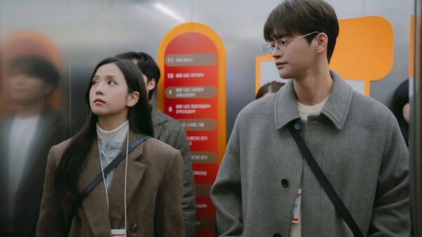 Cómo se llama la canción que sale en Un novio por suscripción