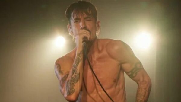 Anthony Kiedis y su romance con Eileen Kelly