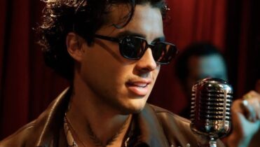 'Flashback' de Mario Bautista