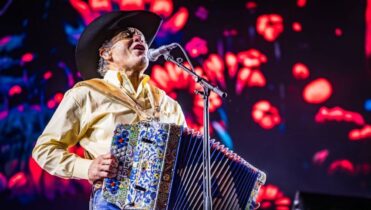Horarios y setlist de Intocable en la Plaza de Toros 16 mayo