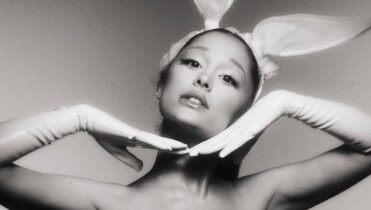 Letra completa y traducción en español de Knew Better Pt 2 canción de Ariana Grande