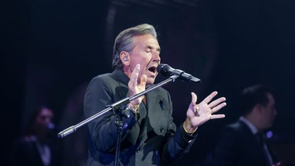 A qué hora termina el concierto de Ricardo Montaner hoy 5 de mayo en el Auditorio Nacional