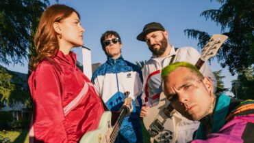 La La Love You estrena '¿Por qué me miráis así' su cuarto álbum de estudio