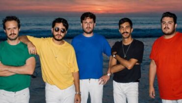 A qué hora termina el concierto de Little Jesus hoy 3 de junio