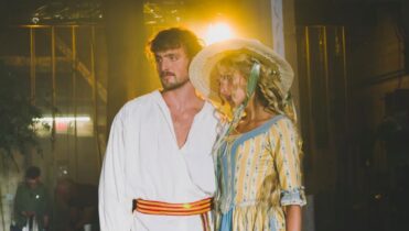 Letra de The Time Of My Life de Benson Boone en inglés y traducción al español