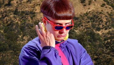Life Goes On de Oliver Tree, letra en inglés y español