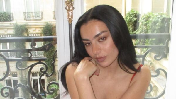 Letra de wink wink de Charli XCX en inglés y español