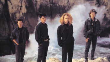 Letra de La Chispa Adecuada de Héroes del Silencio
