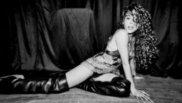 Danna se une al elenco del musical Mentiras All Stars