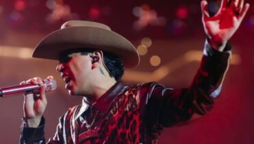 a qué hora inicia el concierto de grupo firme hoy 17 de julio